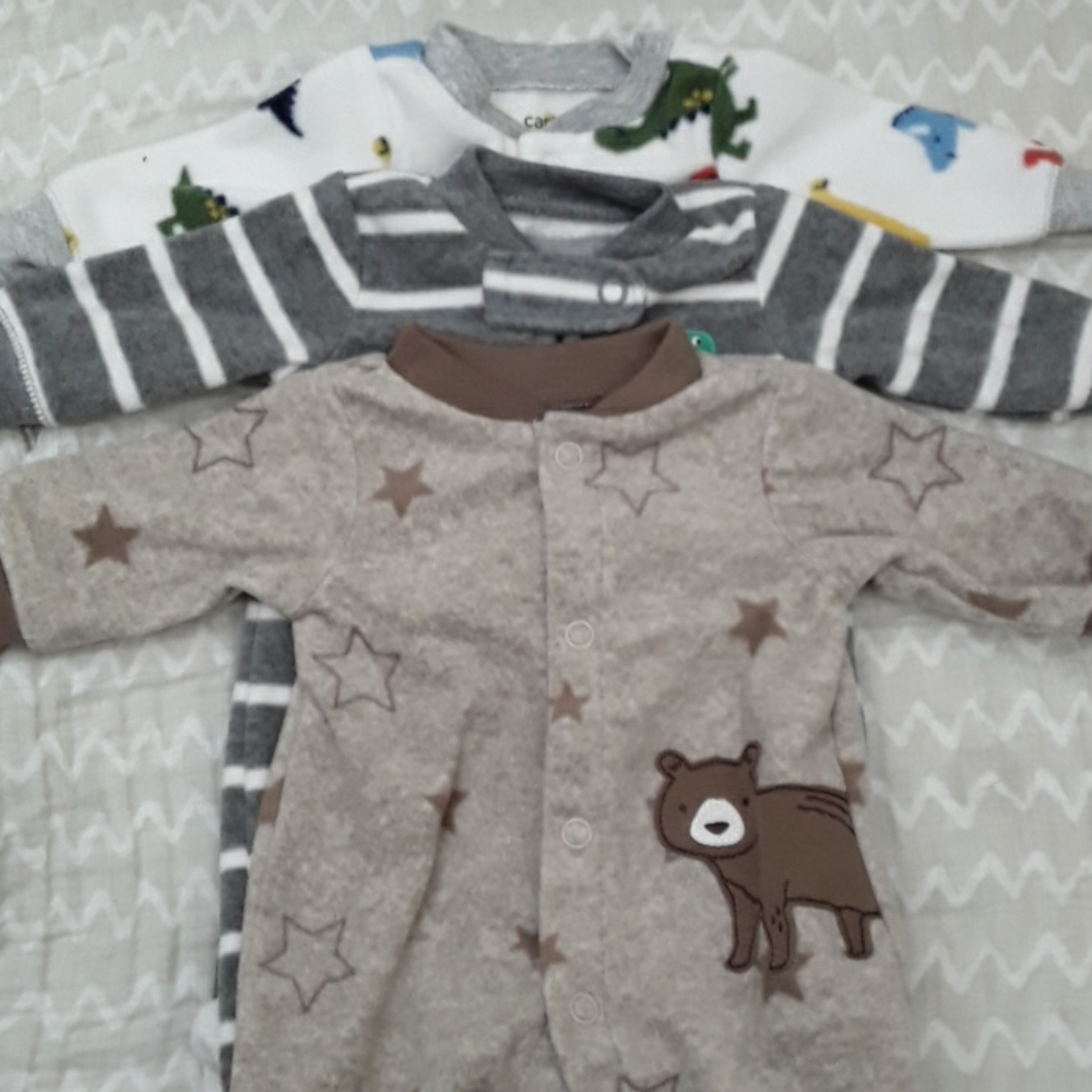 3 Carter's sleepers preemie